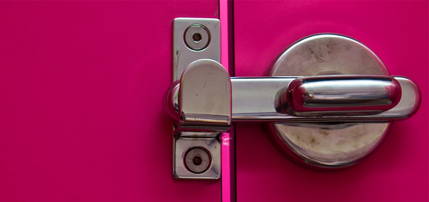 Childproof Gate Lock in Corona, California