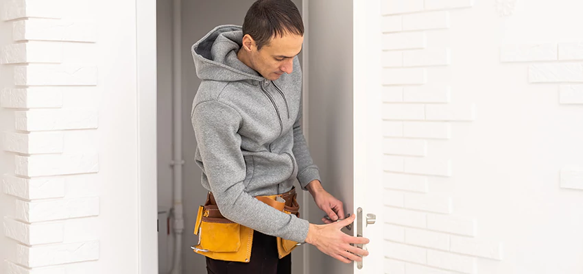 Nighttime Locksmith Near Me in Corona, CA